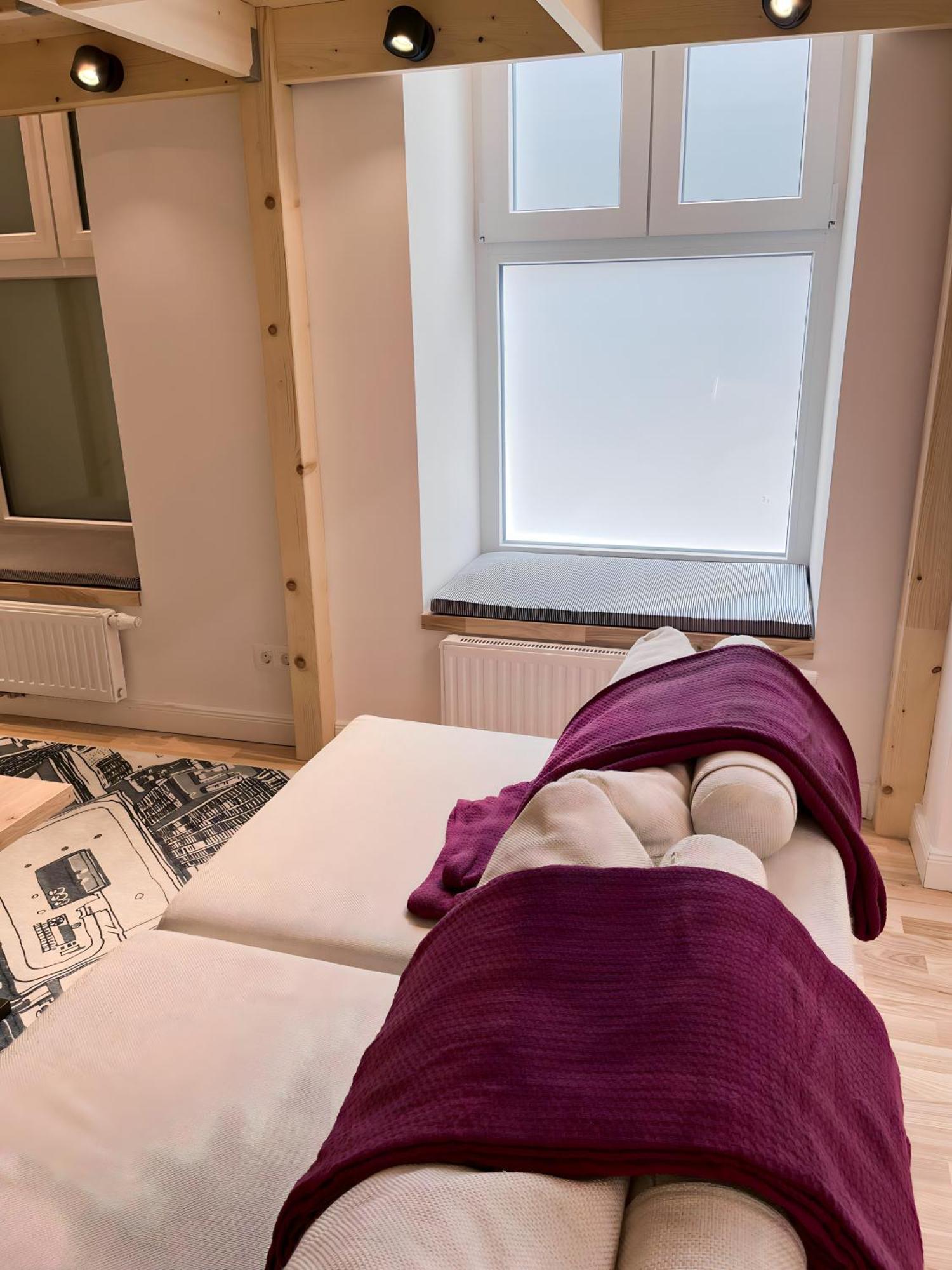 Newly Renovated Boutique Apartment Вена Экстерьер фото